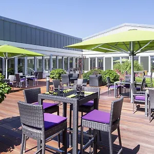 sheraton-dusseldorf-airport.topcolognehotels.com/